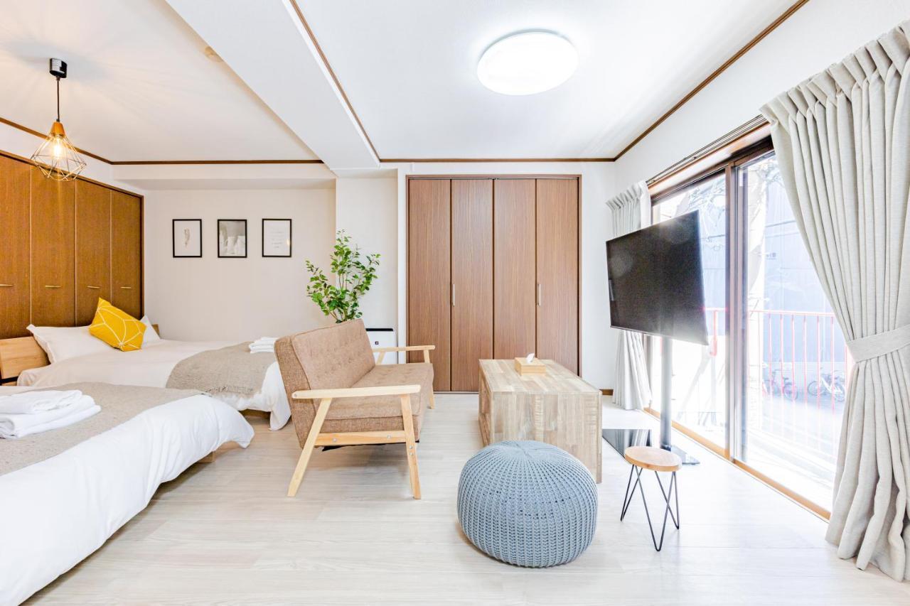 アリタハイツ難波206 Apartment